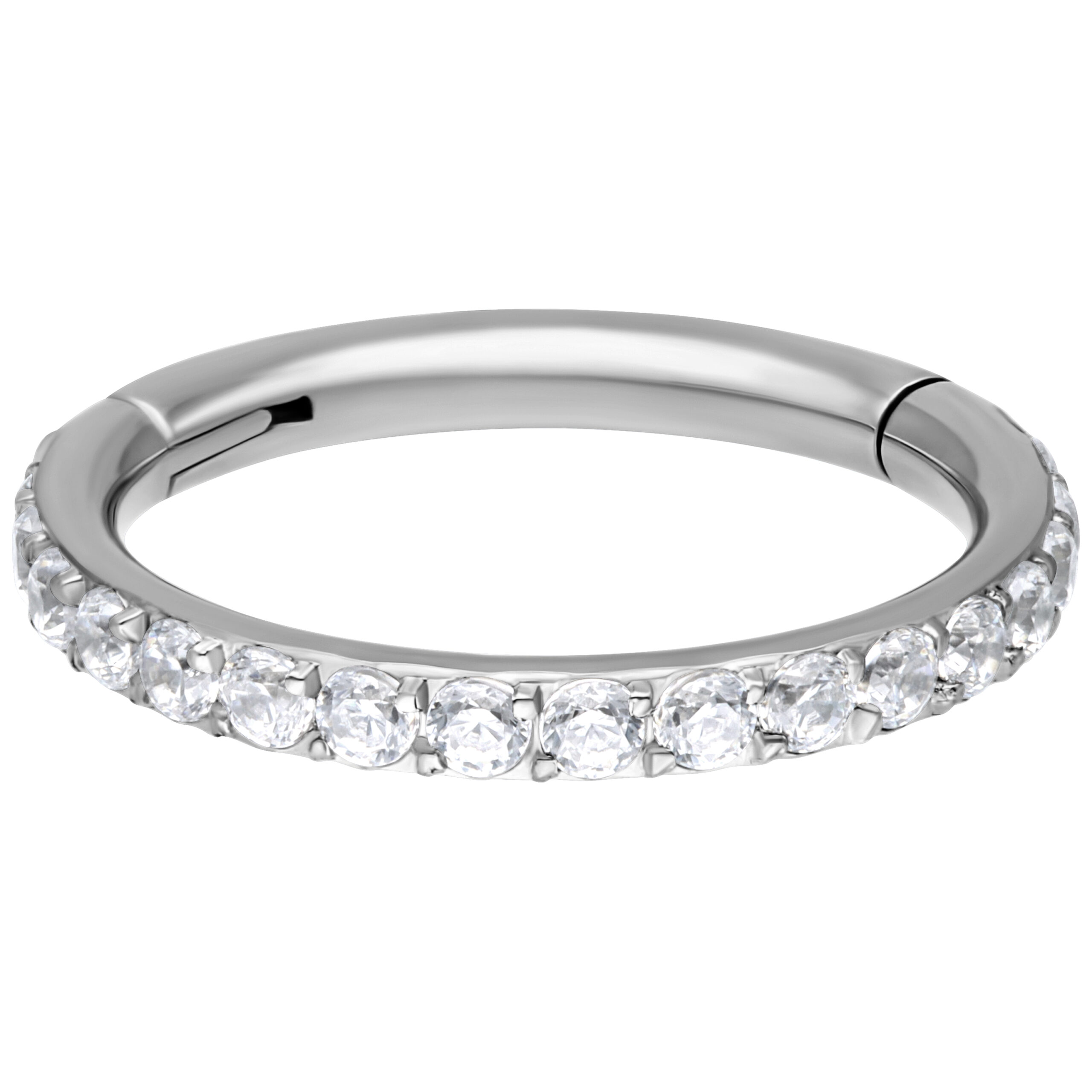 Silberfarbener Piercing Ring mit Kristallen, 6,0 mm Innendurchmesser, auf weißem Hintergrund