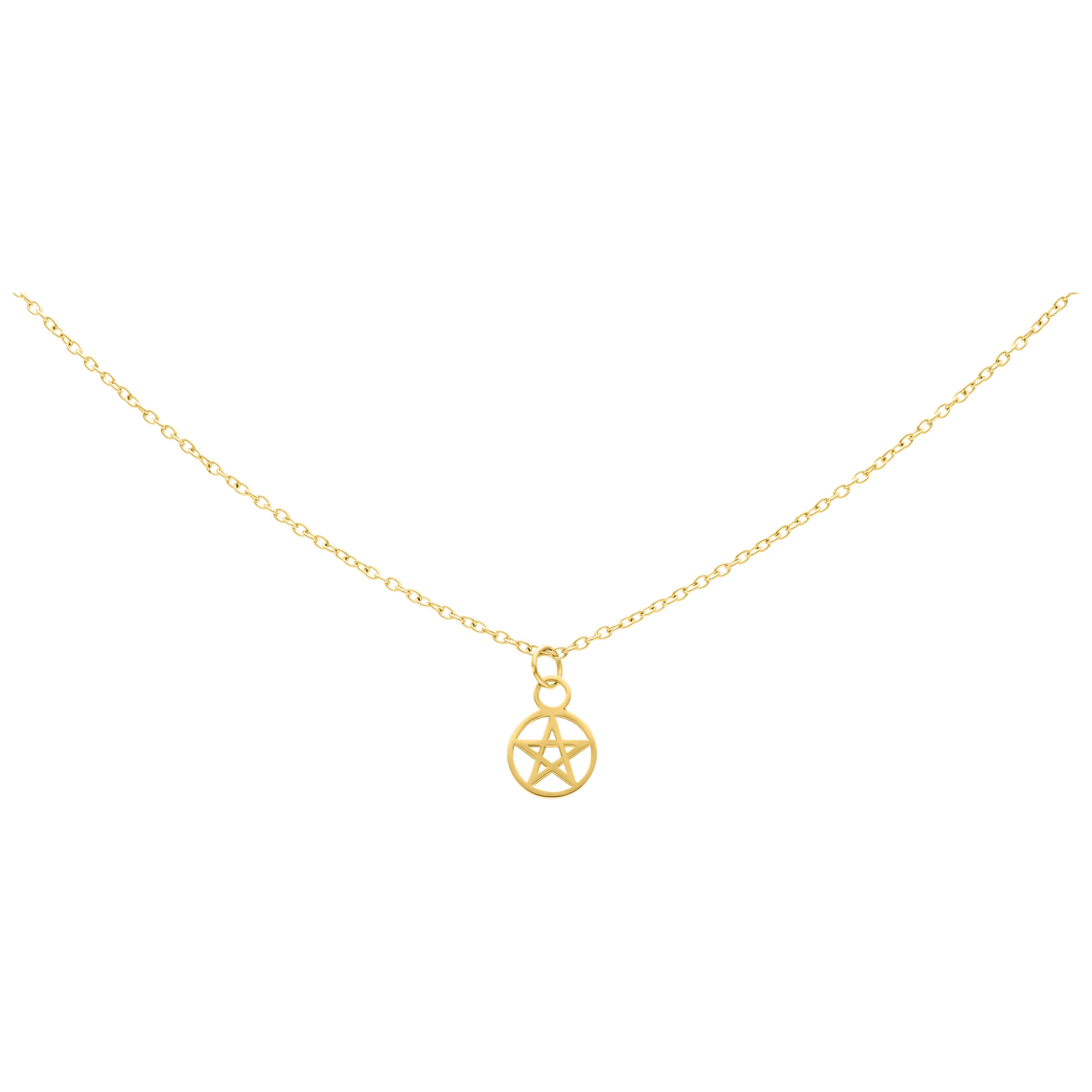 Goldene Kette mit Pentagramm-Anhänger auf weißem Hintergrund