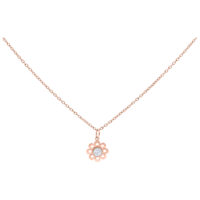 Roségoldene Kette mit Blütenanhänger und klarem Kristall auf weißem Hintergrund