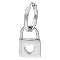 Little Lock Hoops - Silberfarbener Metall Silberfarbener Ohrring mit Schlossanhänger und Herzform auf weißem Hintergrund