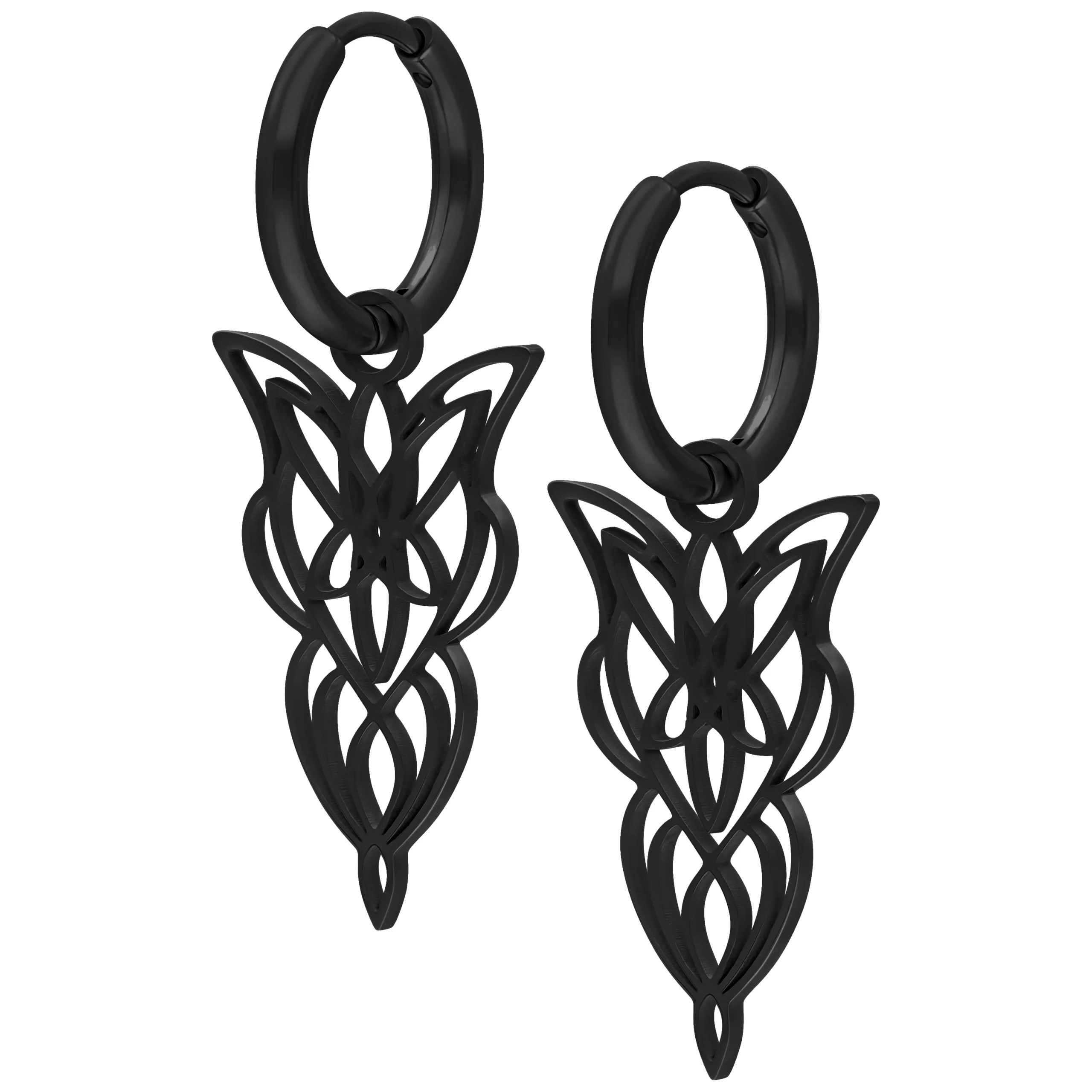 Schwarze Ohrringe aus Chirurgenstahl mit filigranem Design auf weißem Hintergrund