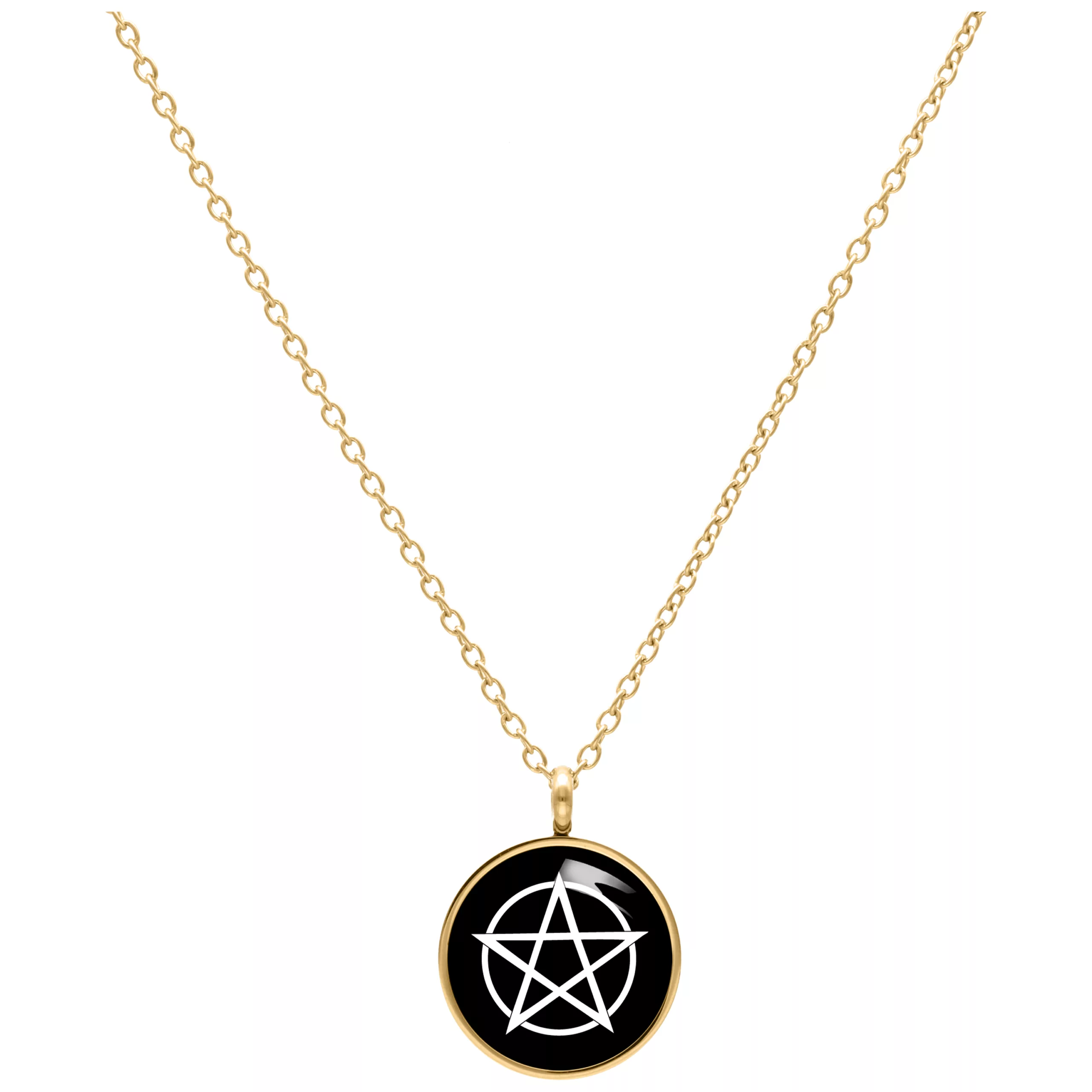 Goldene Kette mit Pentagramm-Anhänger auf weißem Hintergrund