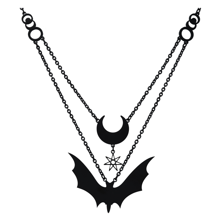 Schwarze Kette mit Halbmond- und Fledermaus-Anhänger auf weißem Hintergrund
