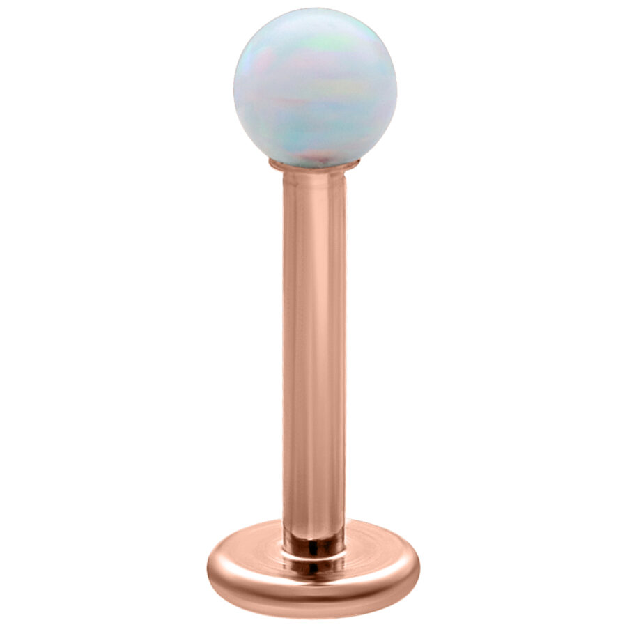 Labret mit weißem synthetischen Opal und roségoldenem Titanstab auf weißem Hintergrund