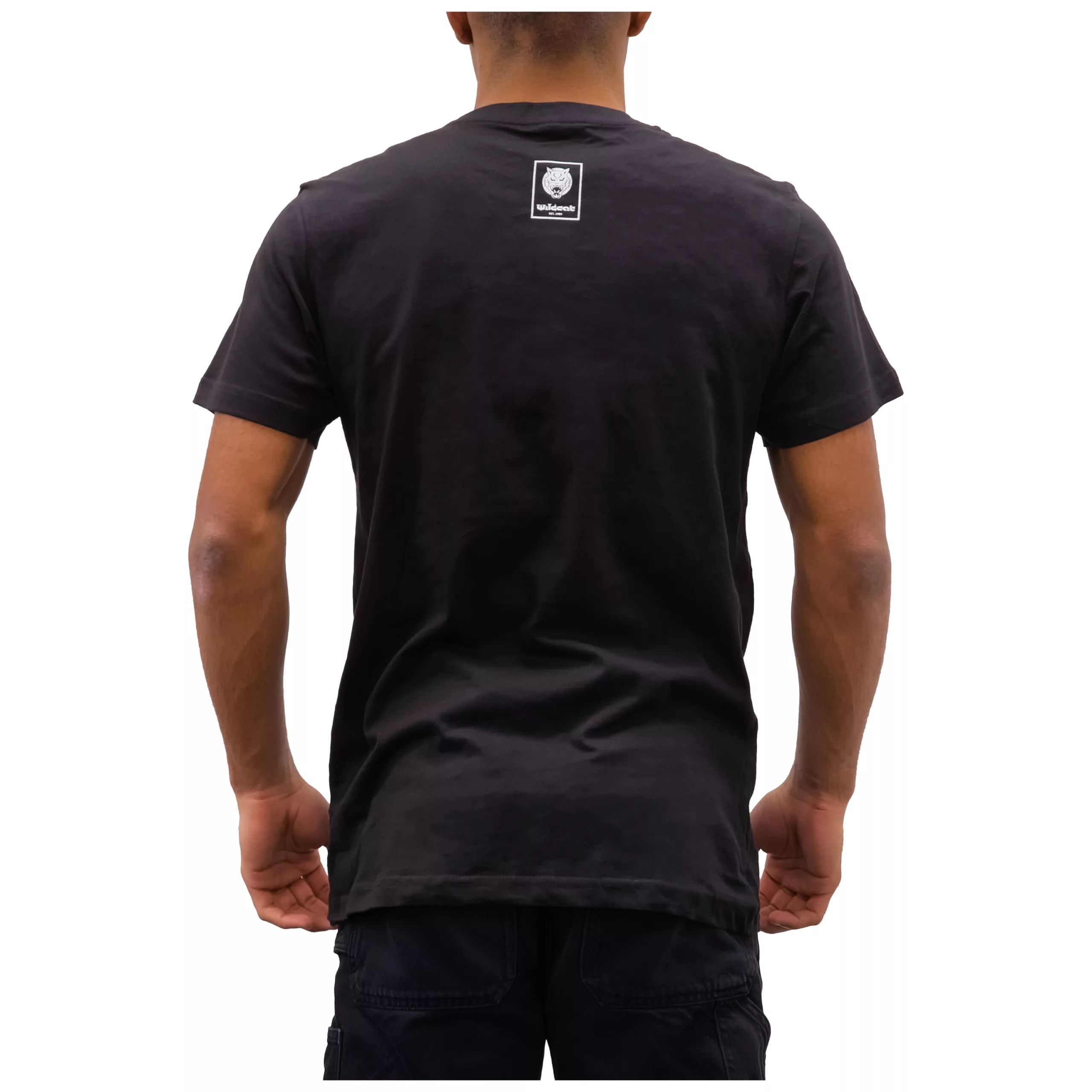 Schwarzes Wildcat T-Shirt mit Logoprint Rückansicht eines schwarzen Wildcat T-Shirts mit Logoprint auf weißem Hintergrund