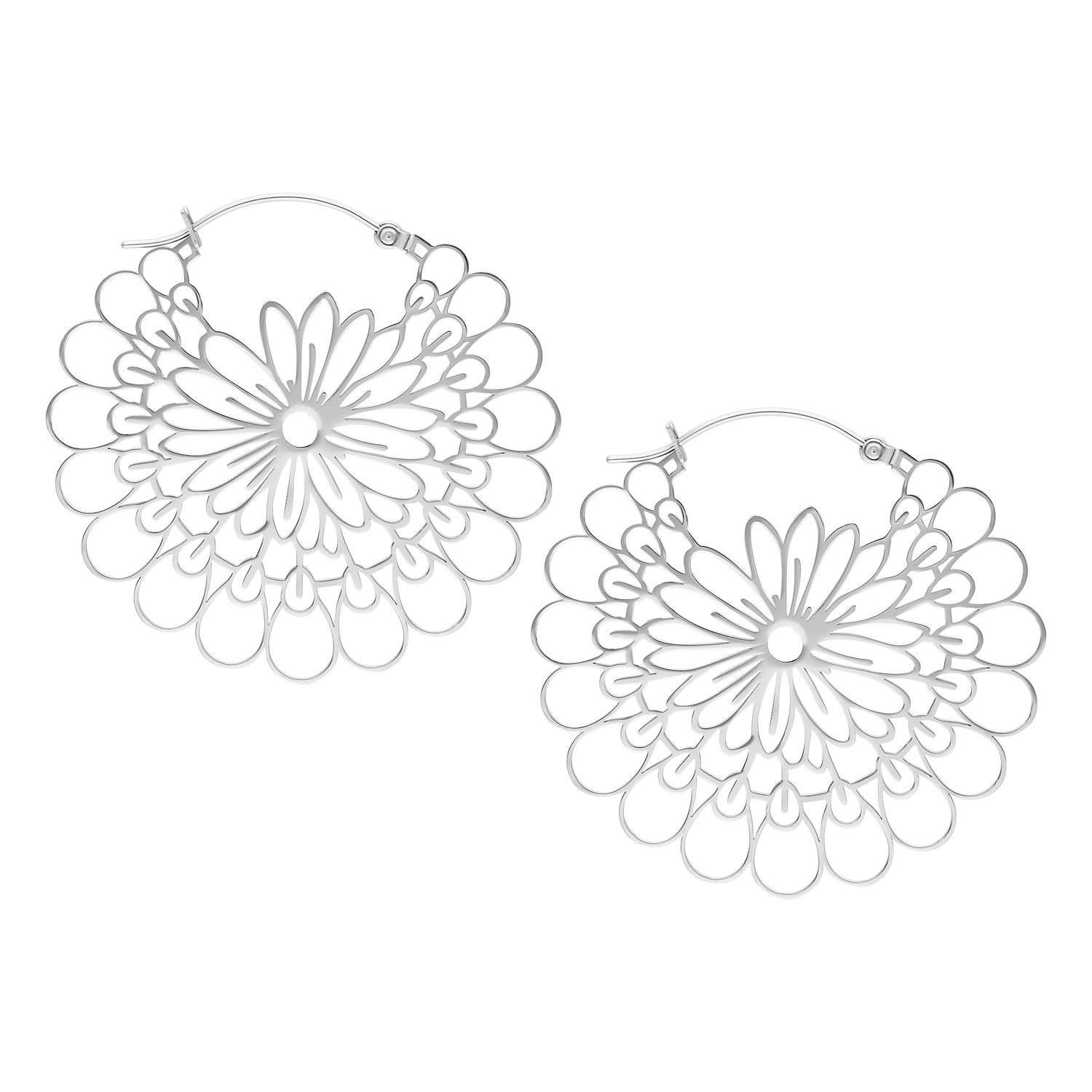 Daisy Hoops in Silber, Chirurgenstahl, Hochglanz Silberne Daisy Hoops Ohrringe aus Chirurgenstahl auf weißem Hintergrund