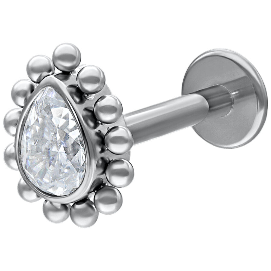 Weißgoldenes Labret mit tropfenförmigem Kristall auf weißem Hintergrund