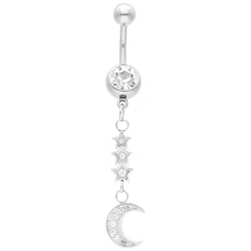 Bauchnabelpiercing mit silbernem Mondanhänger und Sternen auf weißem Hintergrund