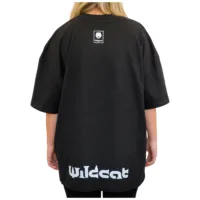 Schwarzes Oversized Mock Neck T-Shirt Rückansicht Person trägt schwarzes Oversized Mock Neck T-Shirt von Wildcat, Rückansicht