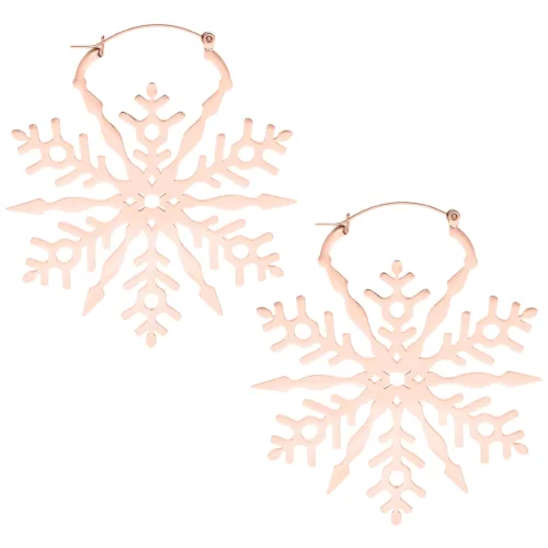 Zwei roségoldene Schneeflocken-Ohrringe aus Edelstahl auf weißem Hintergrund