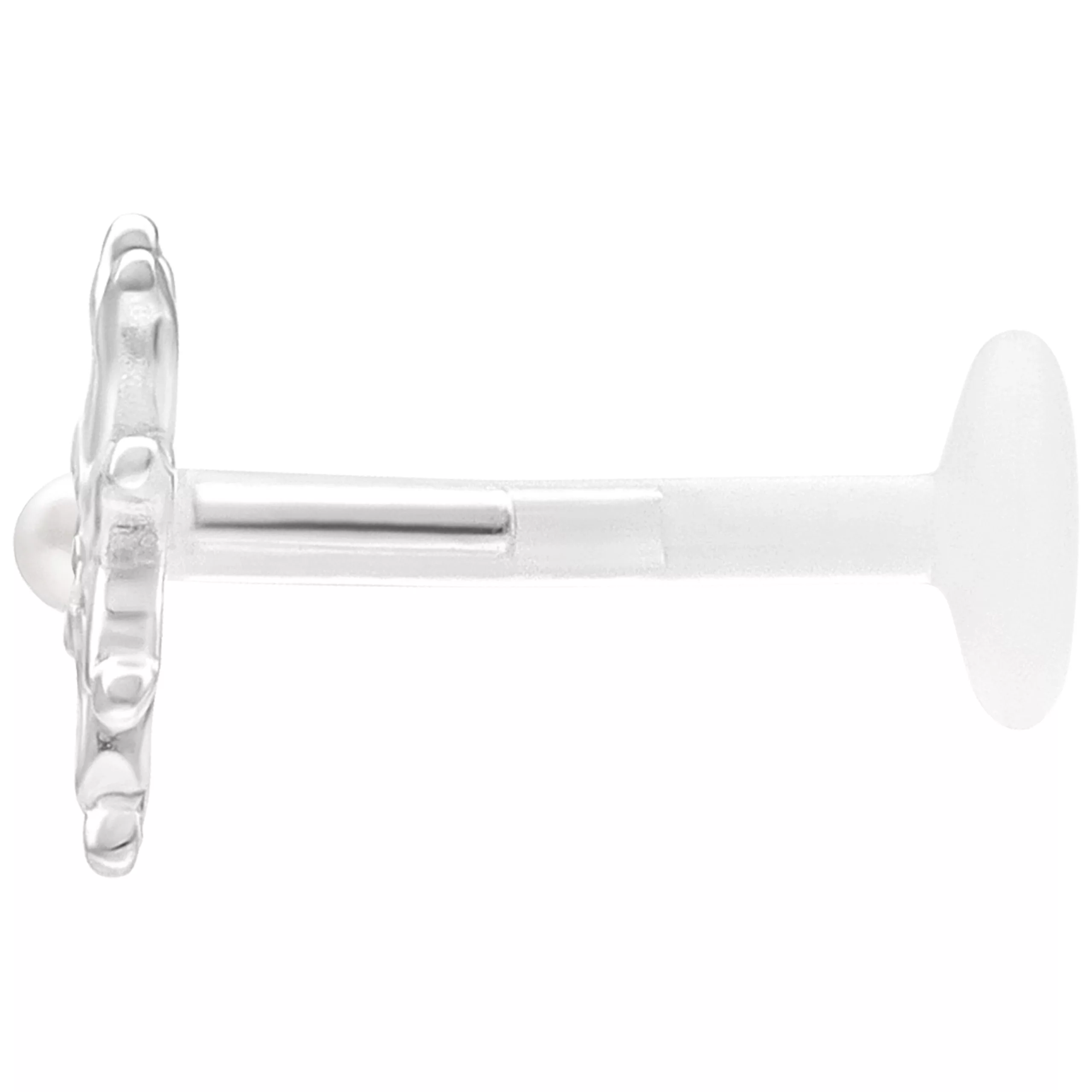 Silbernes Labret Piercing mit Blumenaufsatz auf weißem Hintergrund