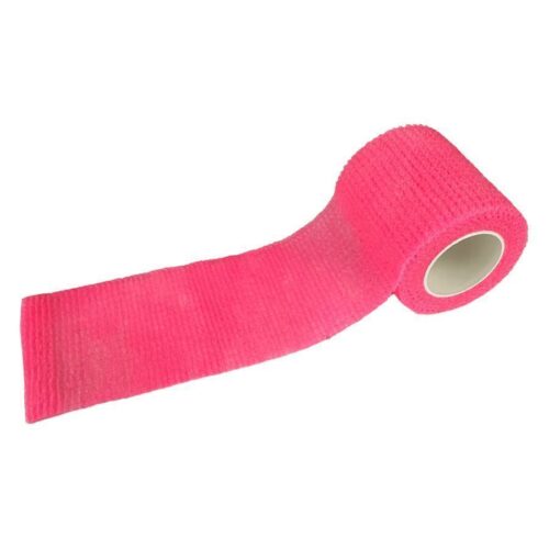 Rosa Grip Bandage aus Vliesstoff auf weißem Hintergrund
