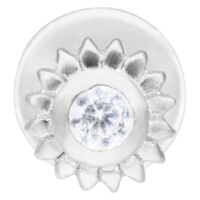 Silbernes Ice Flower Push-Fit Labret mit Kristall Silbernes Labret mit kristallklarem Stein in Blütenform auf weißem Hintergrund