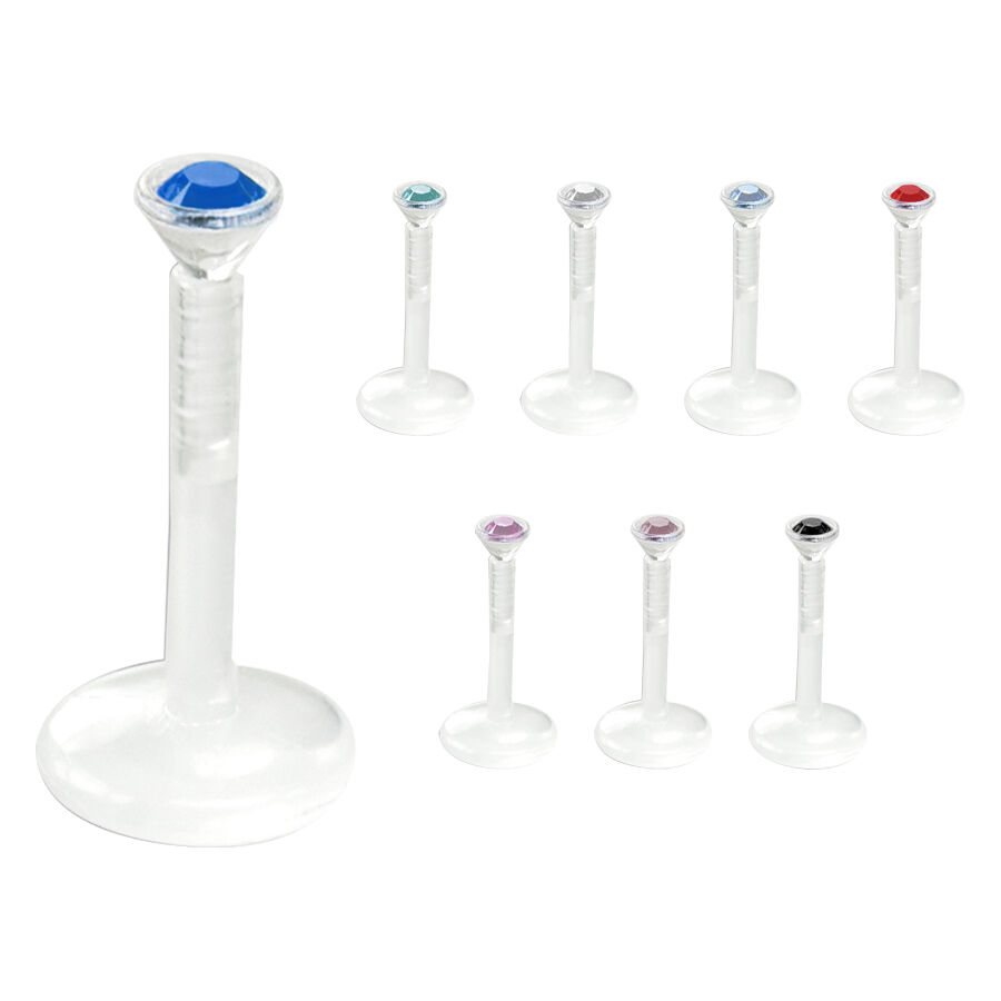 Transparenter Labret mit farbigen Kristallen auf weißem Hintergrund