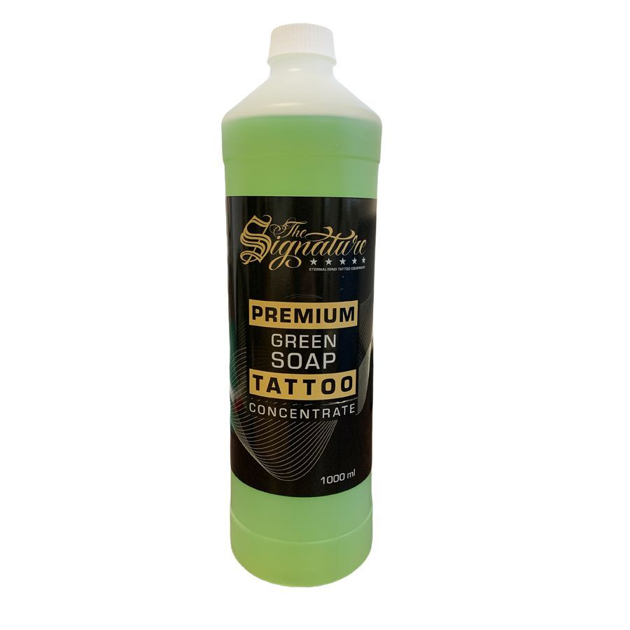Grüne Seifenkonzentratflasche von Wildcat mit schwarzem Etikett auf weißem Hintergrund